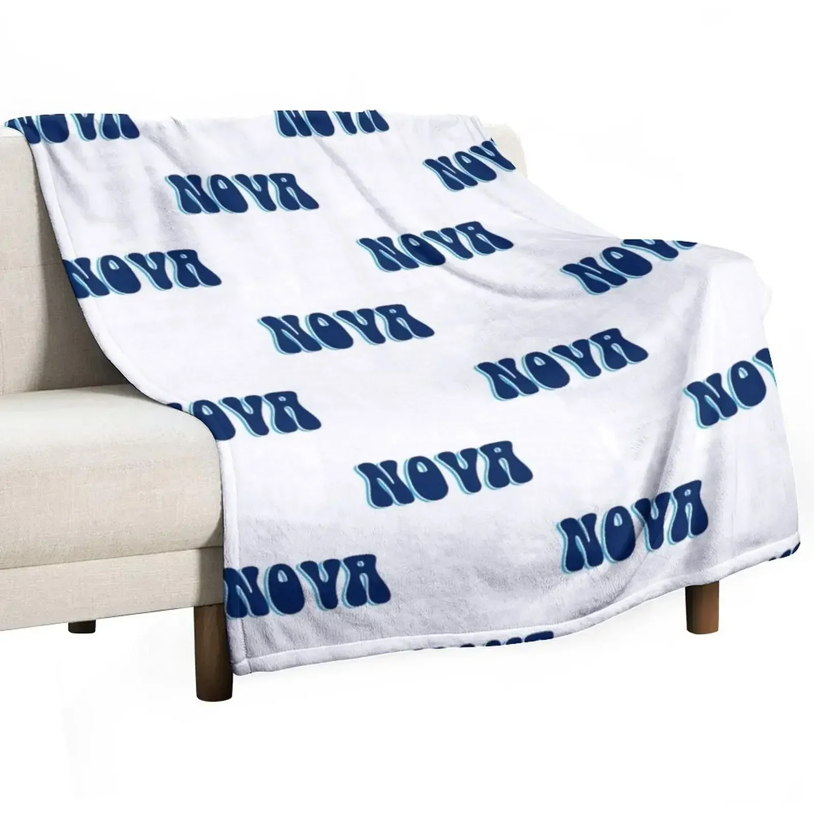 Nova Villanova University Thro - огляд і ціна Nova Decor & Lighting Julestjerne