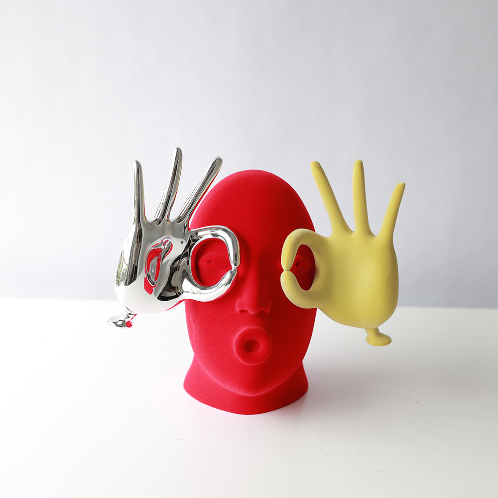 High-end flocking modern figur - огляд і ціна Ok Lighting Decor