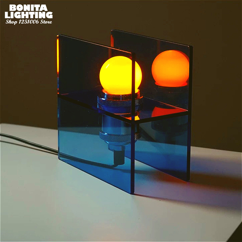 Geometric Acrylic Table Lamp M - огляд і ціна Lighting Decor Sunrise
