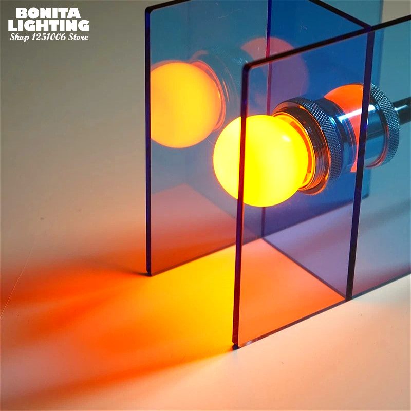 Geometric Acrylic Table Lamp M - огляд і ціна Lighting Decor Sunrise