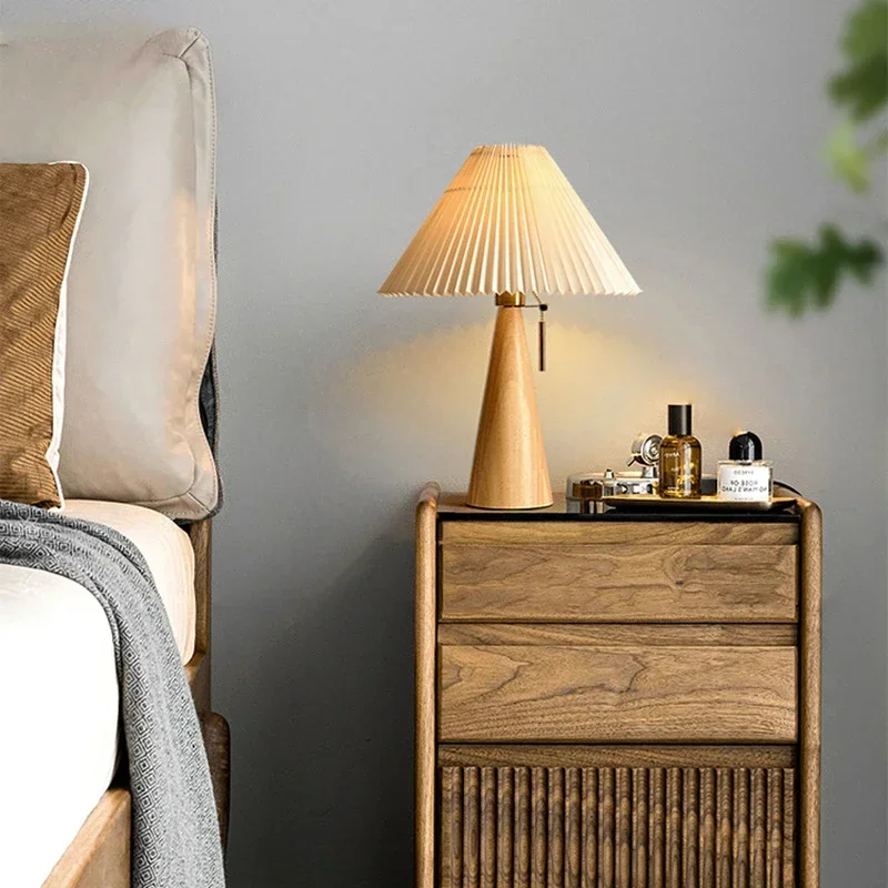 Retro Pleated Table Lamp Nordi - огляд і ціна Decor Lighting Lamps